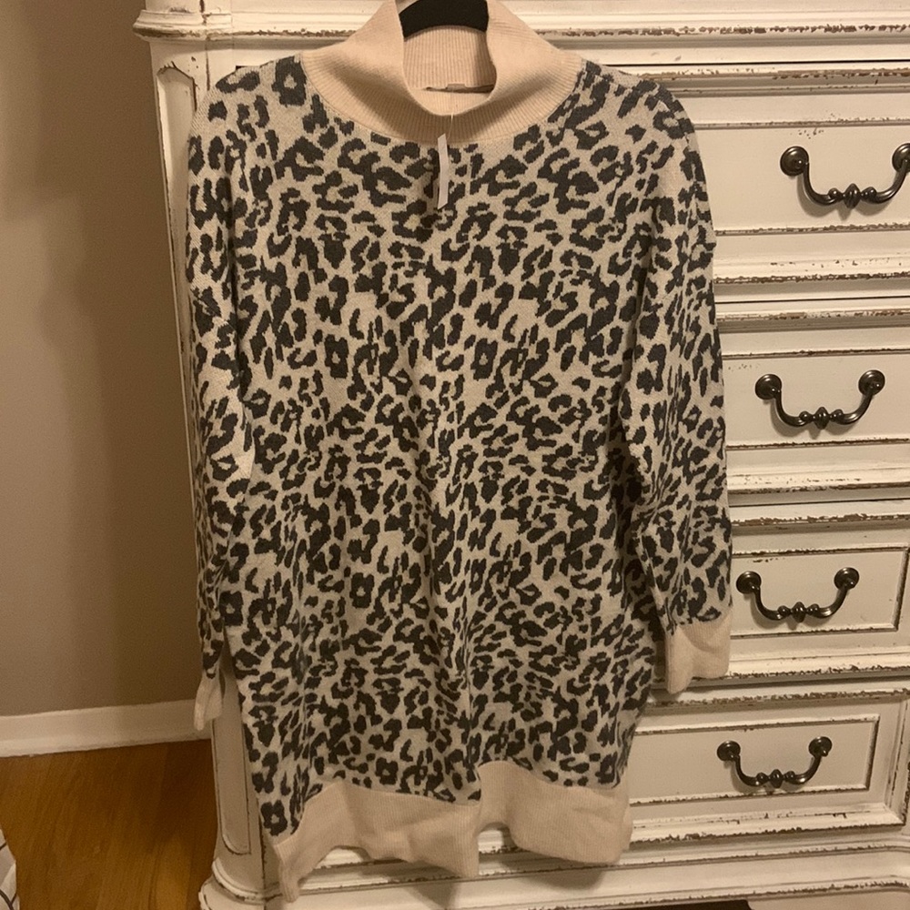 NEW LOFT Leopard Print Sweater Dress size Large